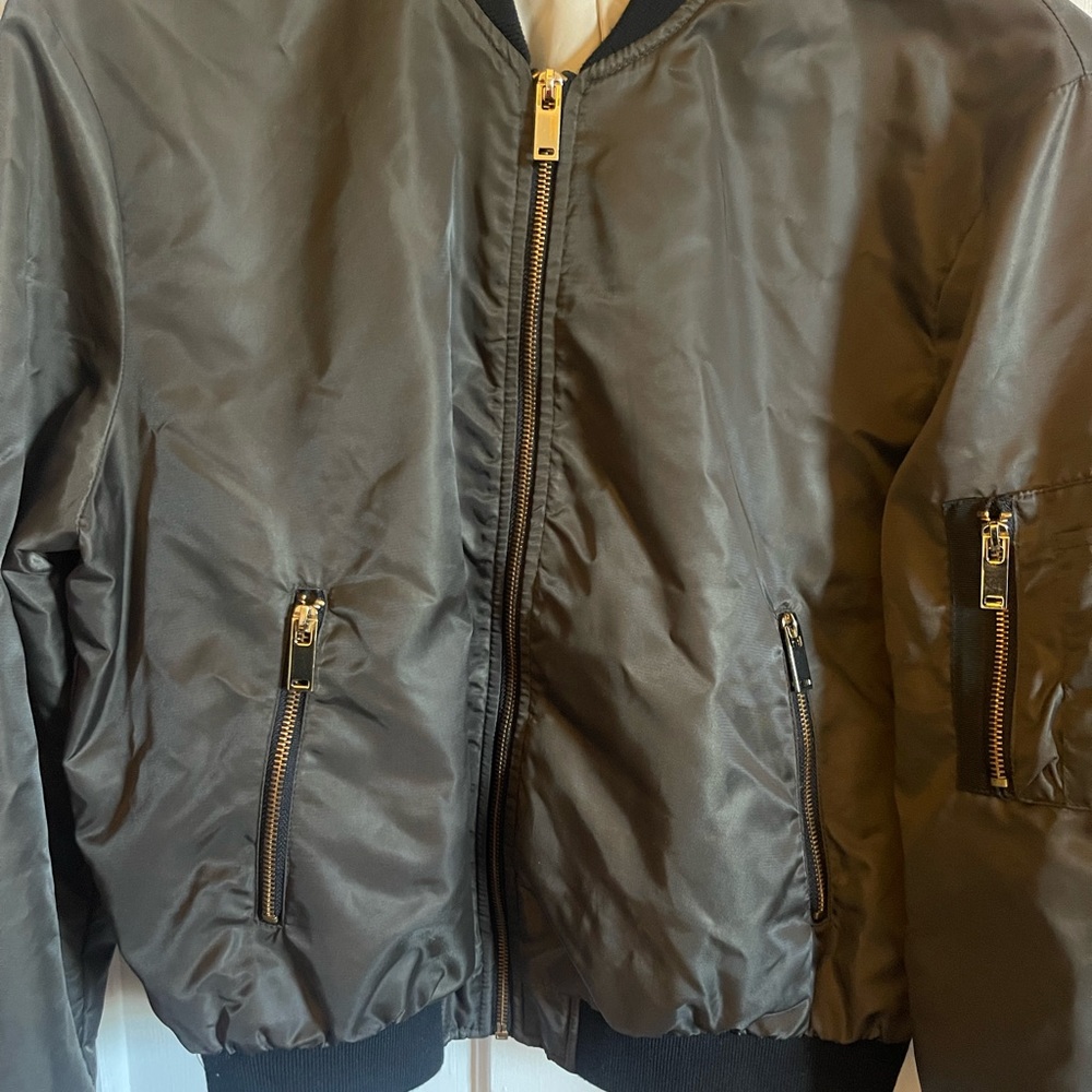 EUC Zara womens bomber army jacket spring windbreaker Large